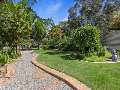 52 Norman Avenue, Normanville