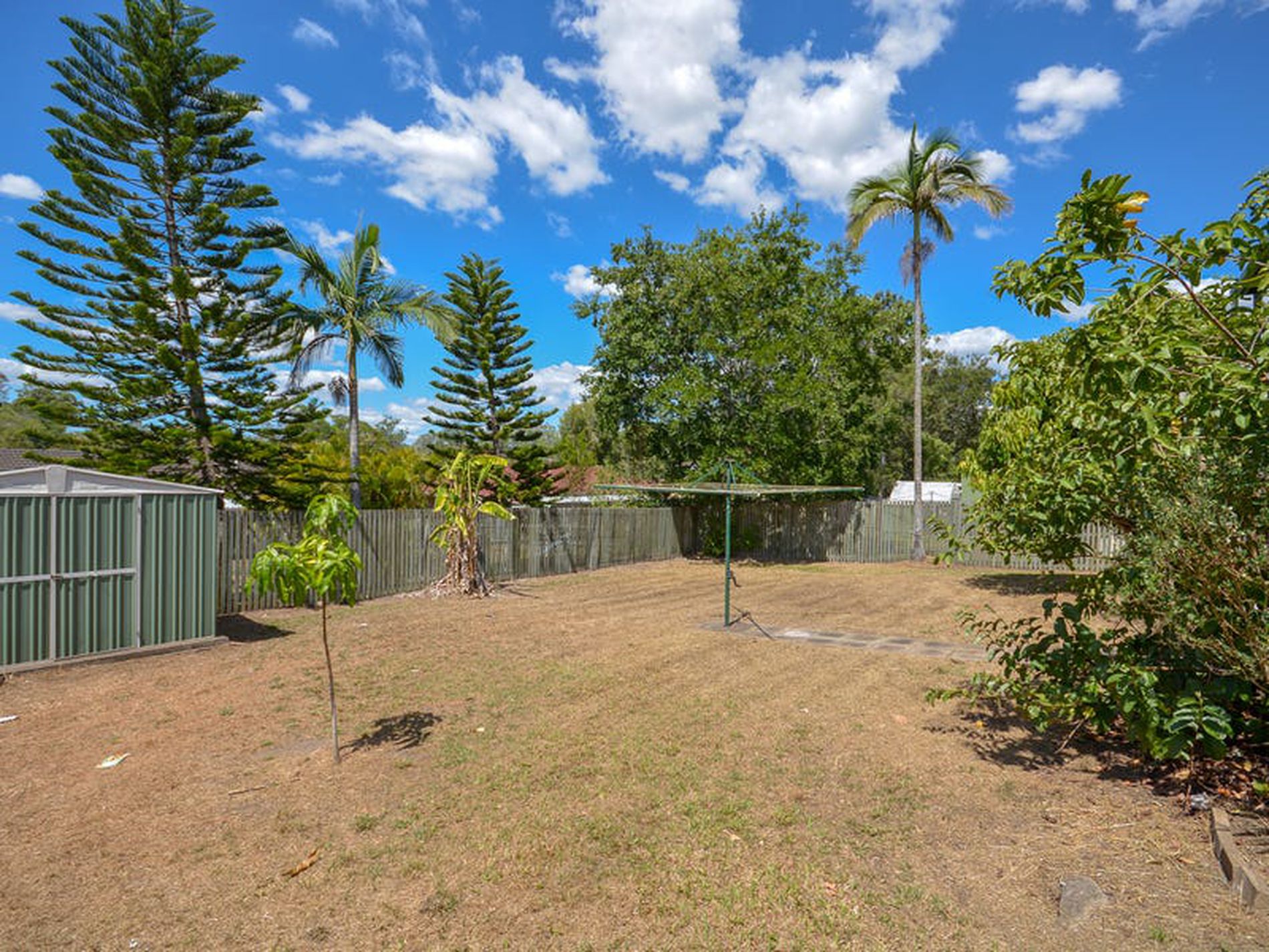 8 Milgate Street, Collingwood Park