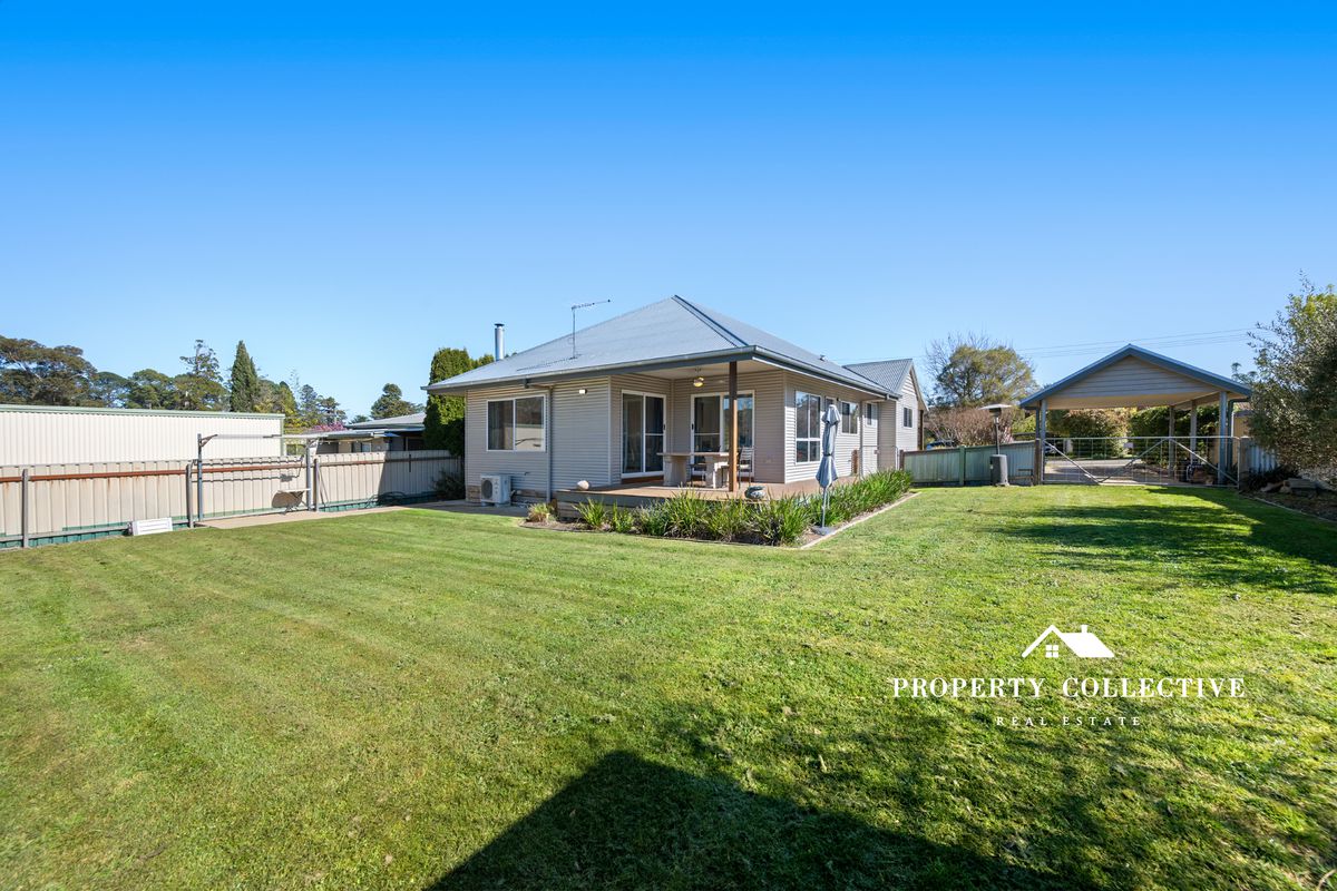 6 Le Couteur Avenue, Beechworth