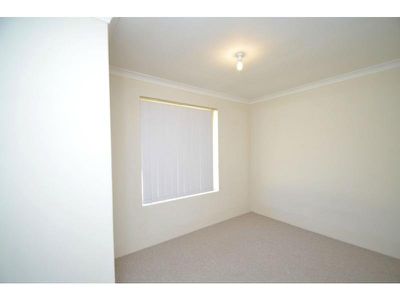 56 Ellamere Retreat, Maddington