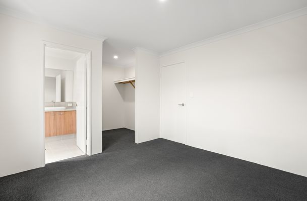 16 Minjary Loop, Baldivis