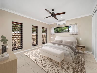 28 Ainscow Drive, Bentley Park