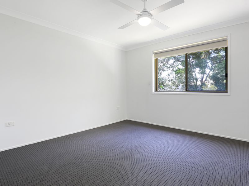 2 / 8 Smith Street, Fairy Meadow