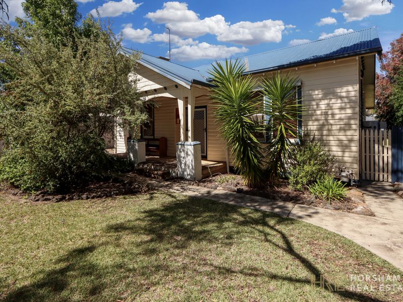 20 Francis Street, Horsham