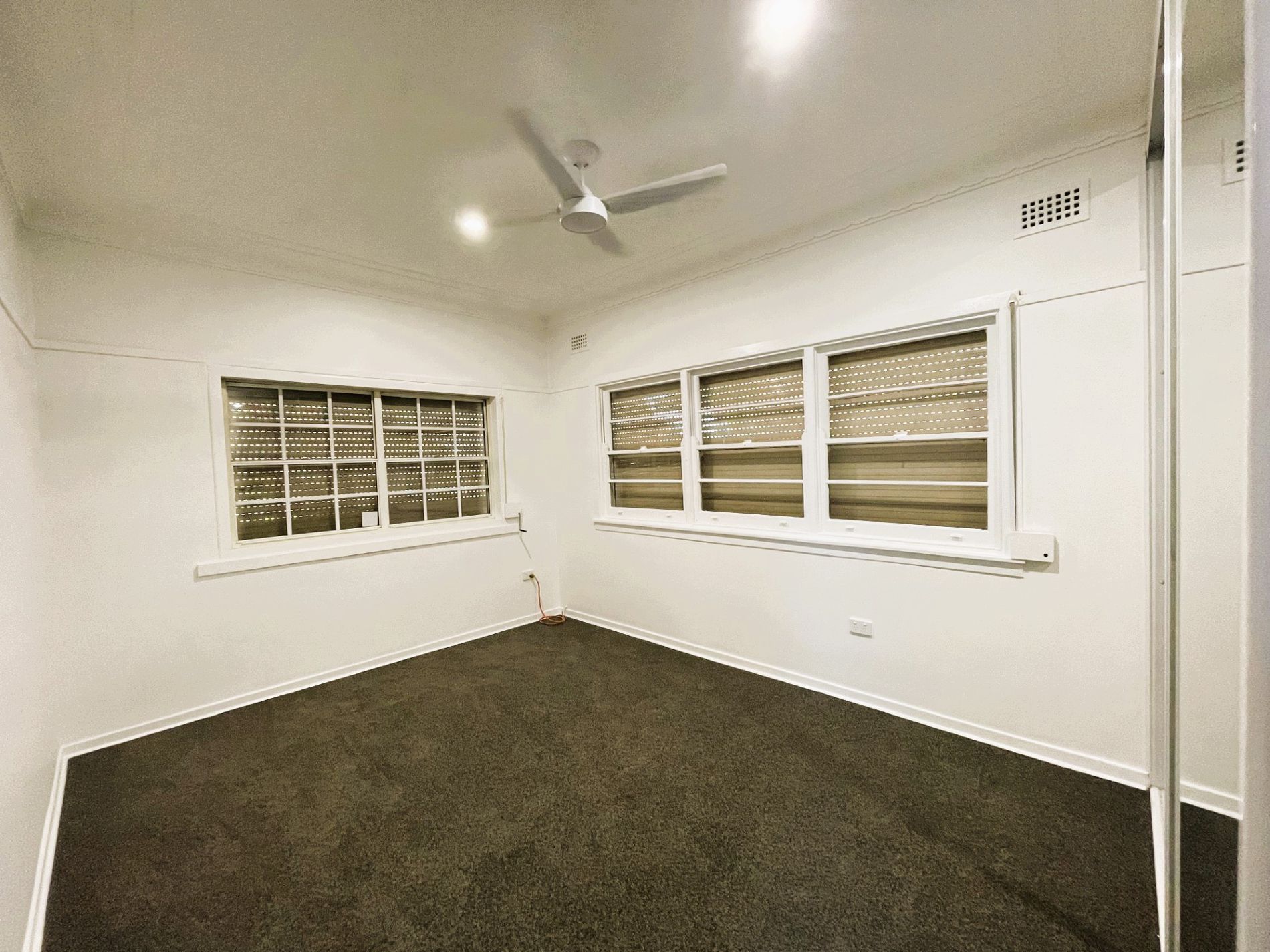 95 Robertson road, Bass Hill