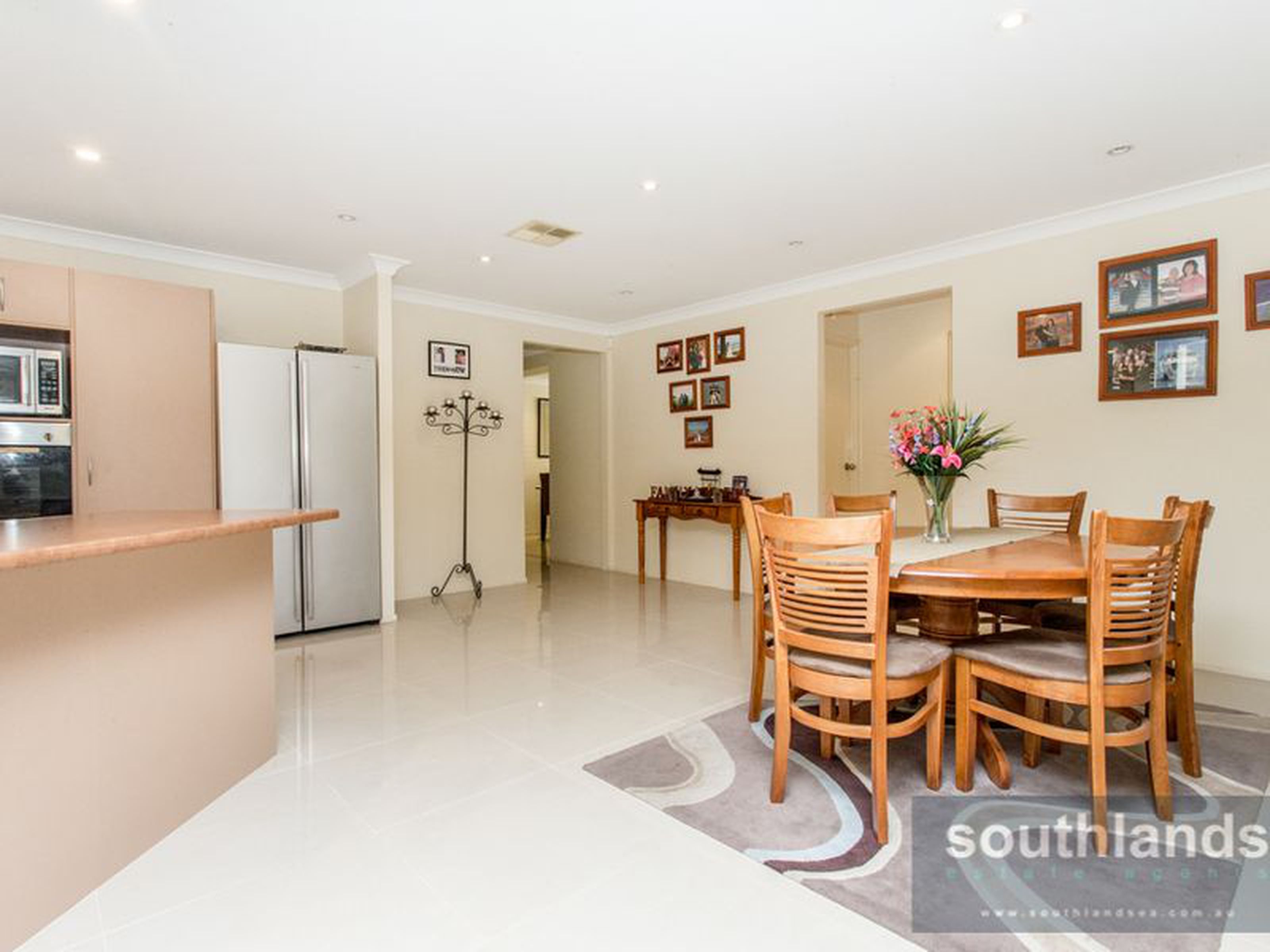 23 Heaton Ave, CLAREMONT MEADOWS