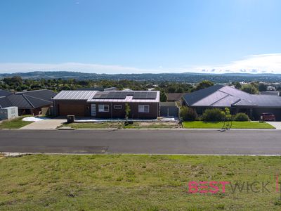 1 Lockwood Rise, Kelso