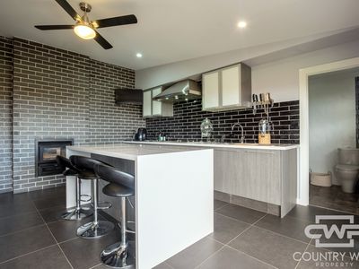 409 Gwydir Highway, Glen Innes