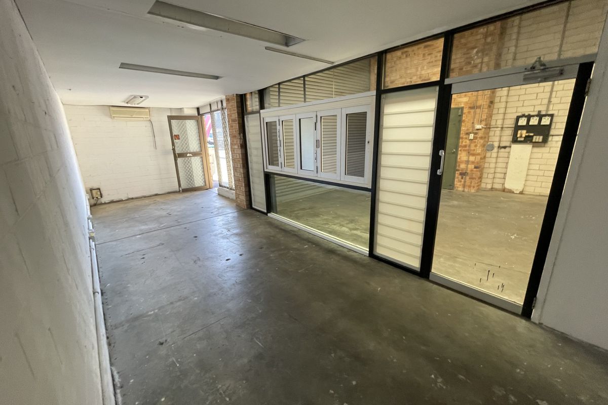 Unit 5 / 189 Port Hacking Road, Miranda