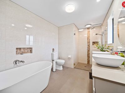 10 Dowling Street, West Hoxton