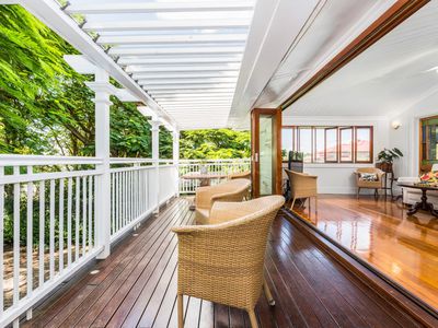 20 GLEBE ROAD, Newtown