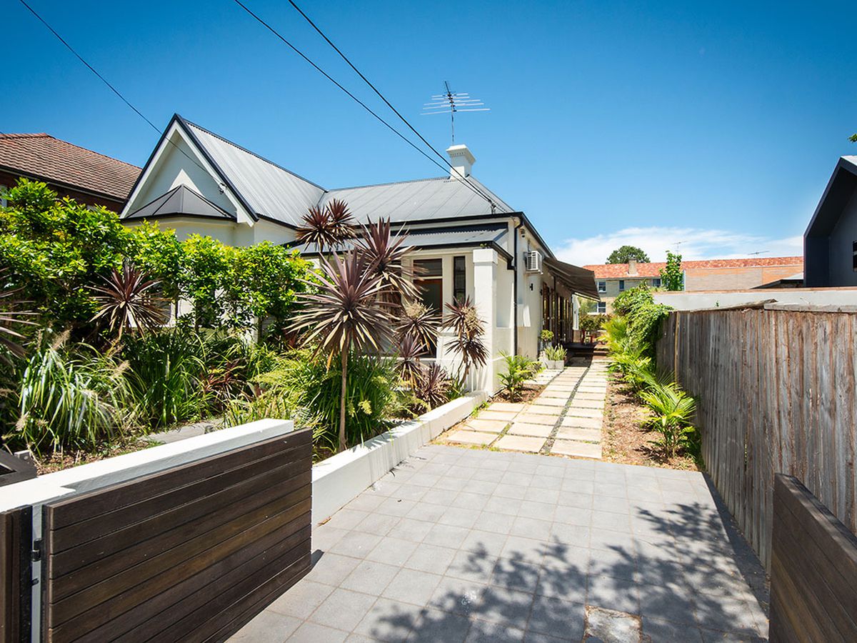 1 Brae Street, Bronte