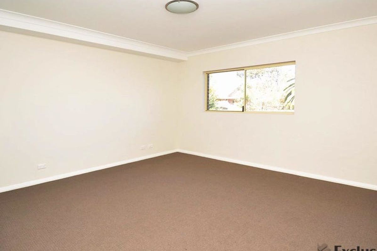 7 / 4 Bridge Road, Homebush