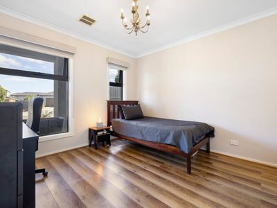 46 Highvale Crescent, Berwick