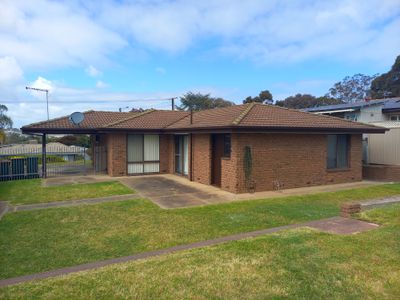 7 George Avenue, Hackham