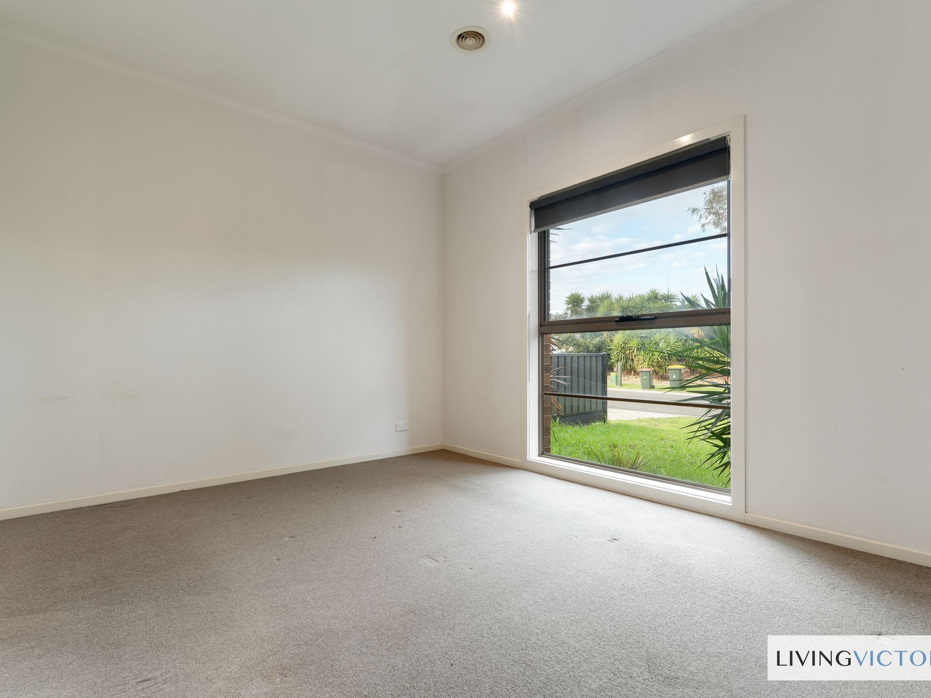 5 Laurence Way, Tarneit
