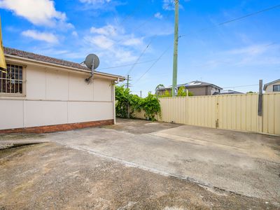 204  Fairfield Street, Fairfield East