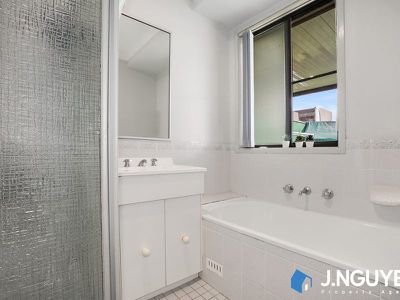 9 / 45 Pine Road, Casula