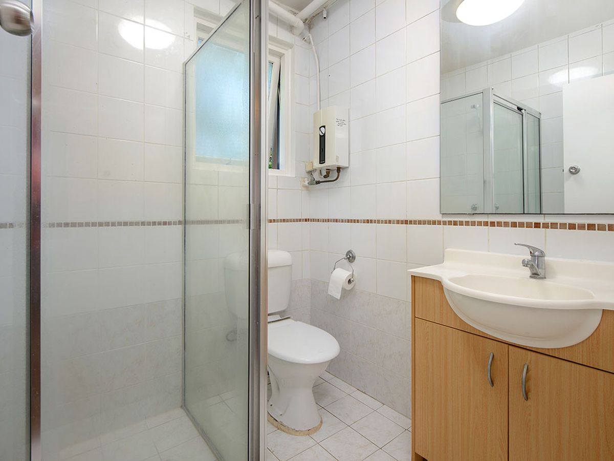 2 / 64 Alexander Street, Alexandria