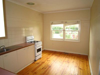 3 Alamein Court, Golden Square