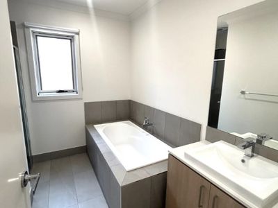 8 Miso Road, Wyndham Vale