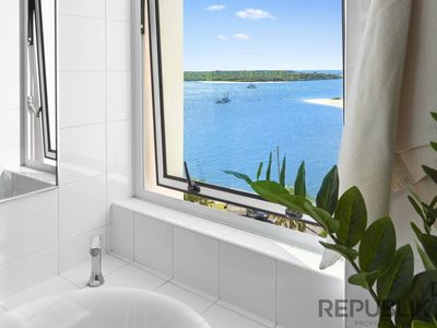 30 / 326 Marine Parade, Labrador