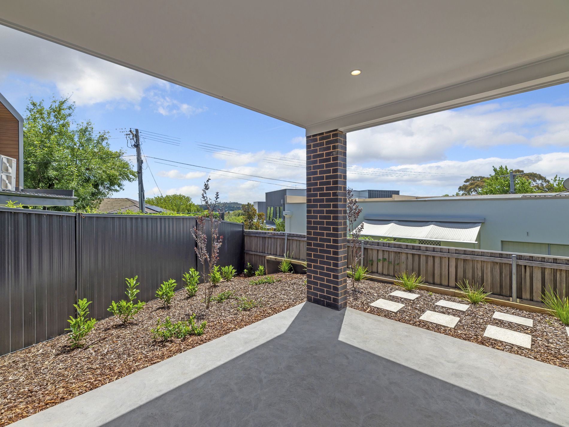 3 / 8 Aurora Close, Mawson