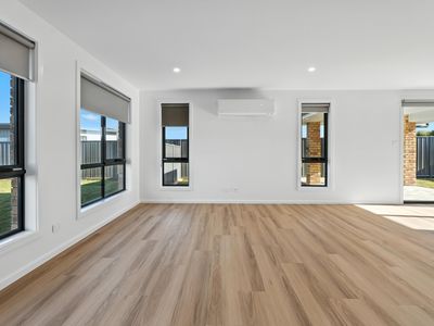 2 / 26 Deavan Drive, Shorewell Park