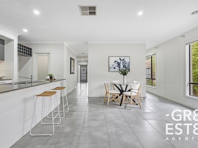 8 John Russell road, Cranbourne West