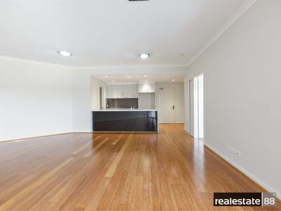 37 / 180 Stirling Street, Perth