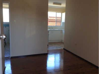 3 / 26 Shellharbour Road, Lake Illawarra