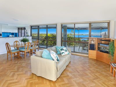 4 / 1 Pacific Boulevard, Buddina