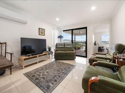 2/17 McInnes Crescent, Glenvale