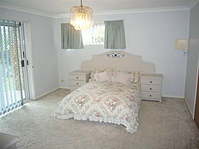 2 / 5 Further Street, Rochedale South