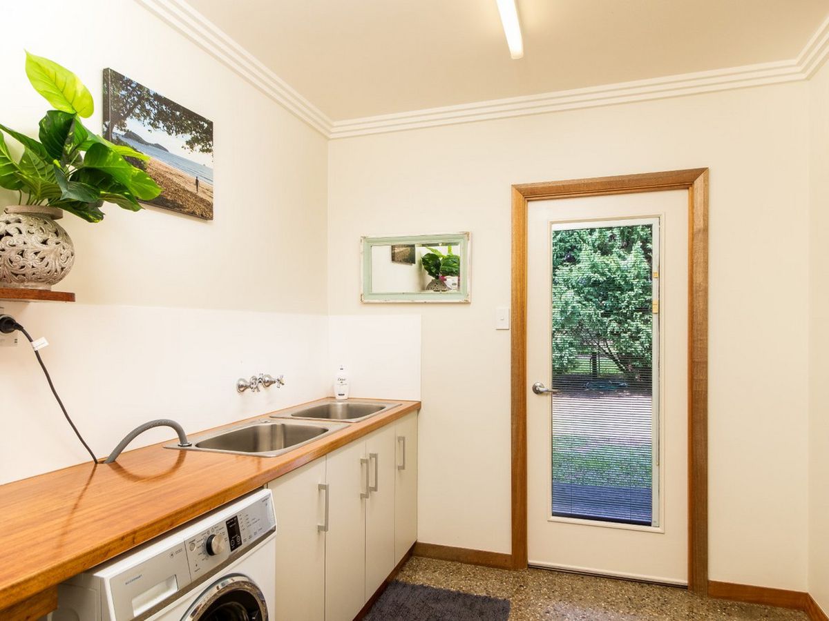 44 MOUNTAIN VIEW DRIVE, Atherton