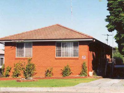 1 / 113 Mount Keira Road, West Wollongong