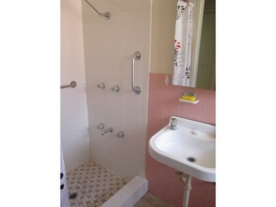 1 / 19 Sassafras Avenue, Windang