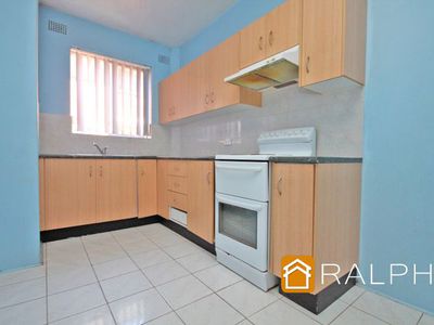 10 / 8 Fairmount Street, Lakemba