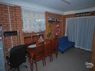 6 Parkland Place, Dubbo
