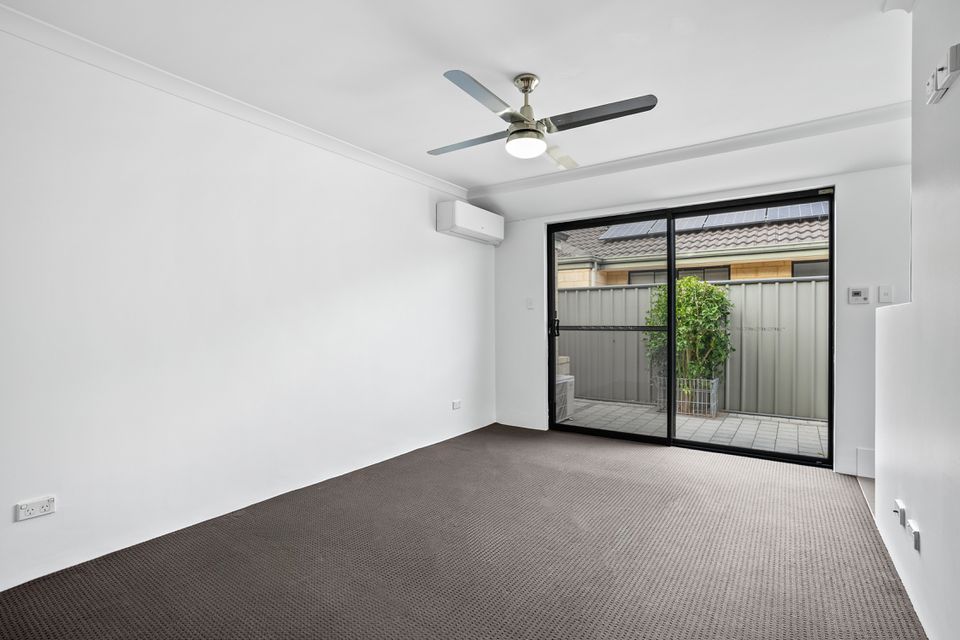 53 Colreavy Ramble, Baldivis