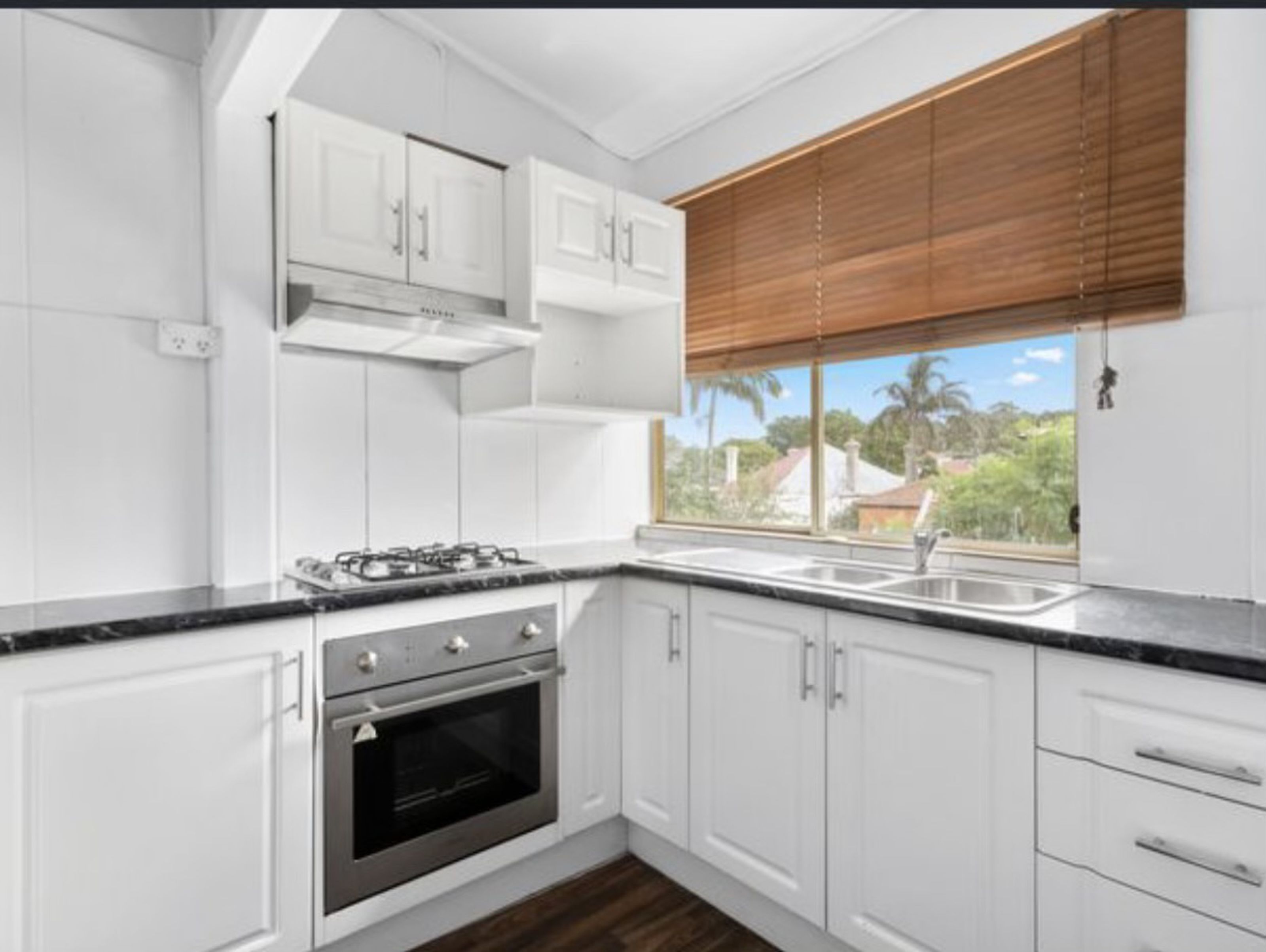 2 / 132-134 Illawarra Road, MARRICKVILLE