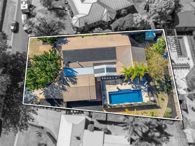 10 Wyldwood Close, Somerville