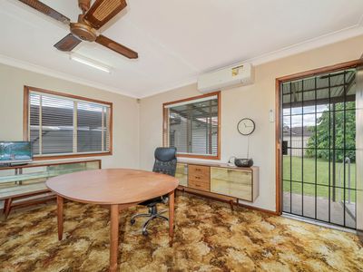 19 Wych Avenue, Lurnea