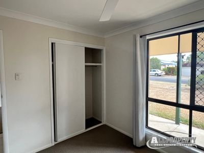 8 Davis Crescent, Gatton