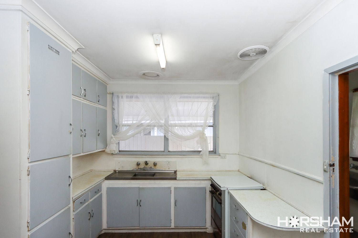 2 Rodda Place, Horsham
