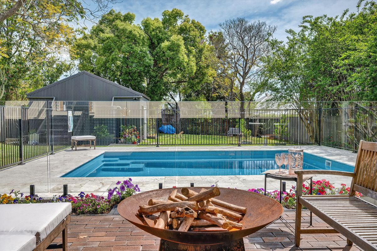 47 Farquhar Street, Wingham