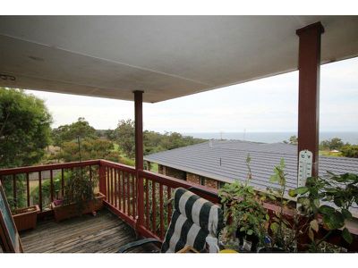 Unit 2 / 53 The Fairway, Tura Beach