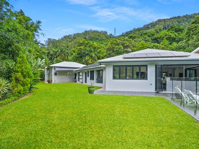 42-44 Osprey Close, Bayview Heights
