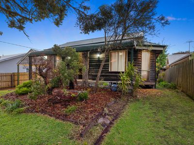 24 Derrick Street, Blairgowrie