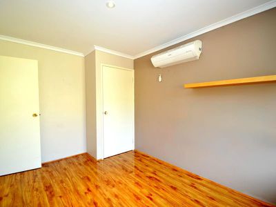 74 East Road, Pearsall